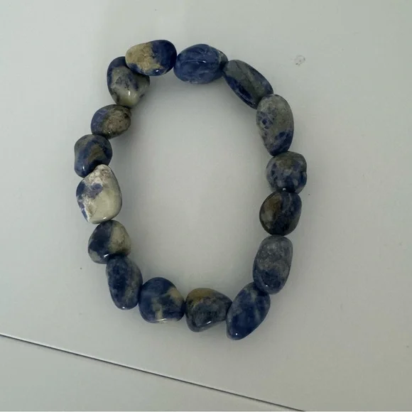 Sodalite bracelet healing crystals stretchy blue rock crystal geode natural boho - Picture 3 of 6